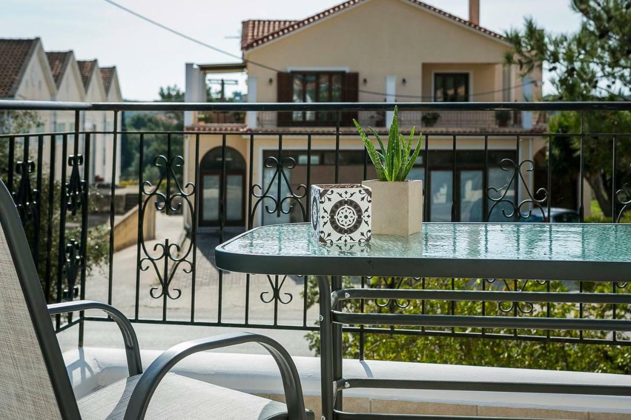 Julia'S Luxury Suites, Cephallonia Near Argostoli Kástron Exteriér fotografie